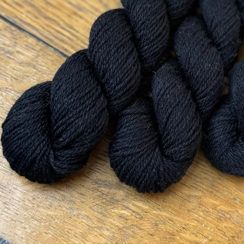 Wee County Yarns Kinross 4ply