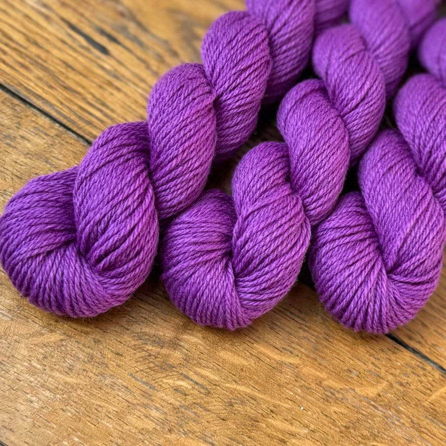 Wee County Yarns Kinross 4ply