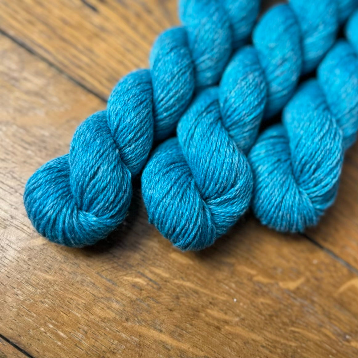 Wee County Yarns Kinross 4ply