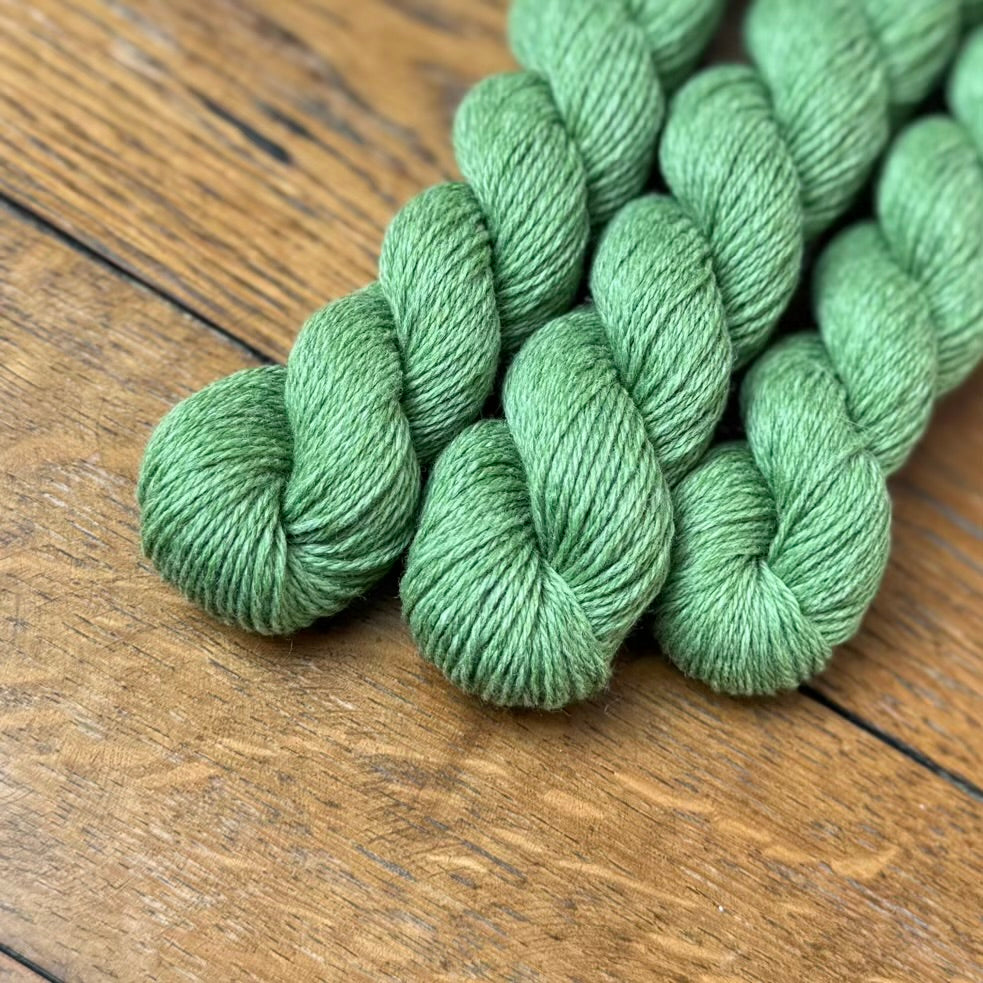 Wee County Yarns Kinross 4ply