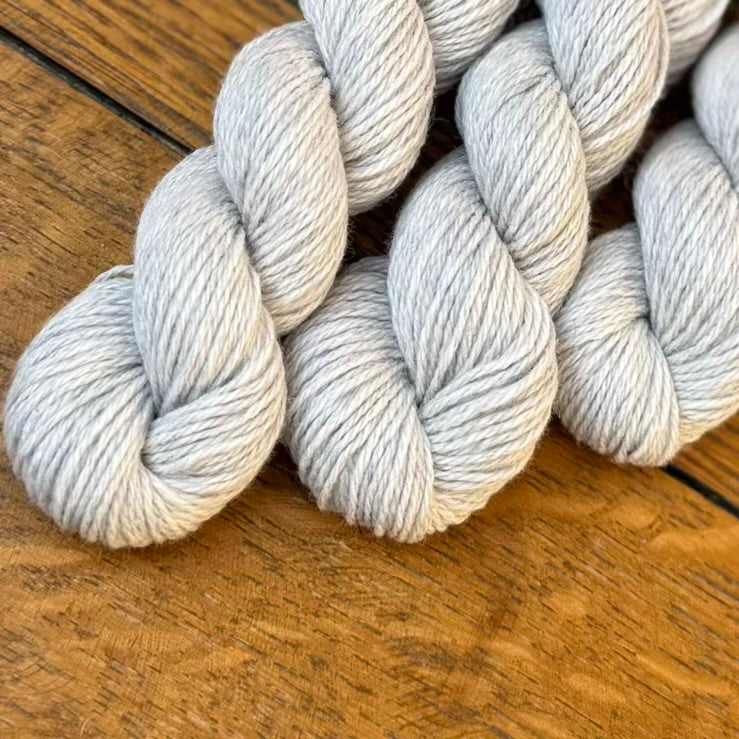 Wee County Yarns Kinross 4ply