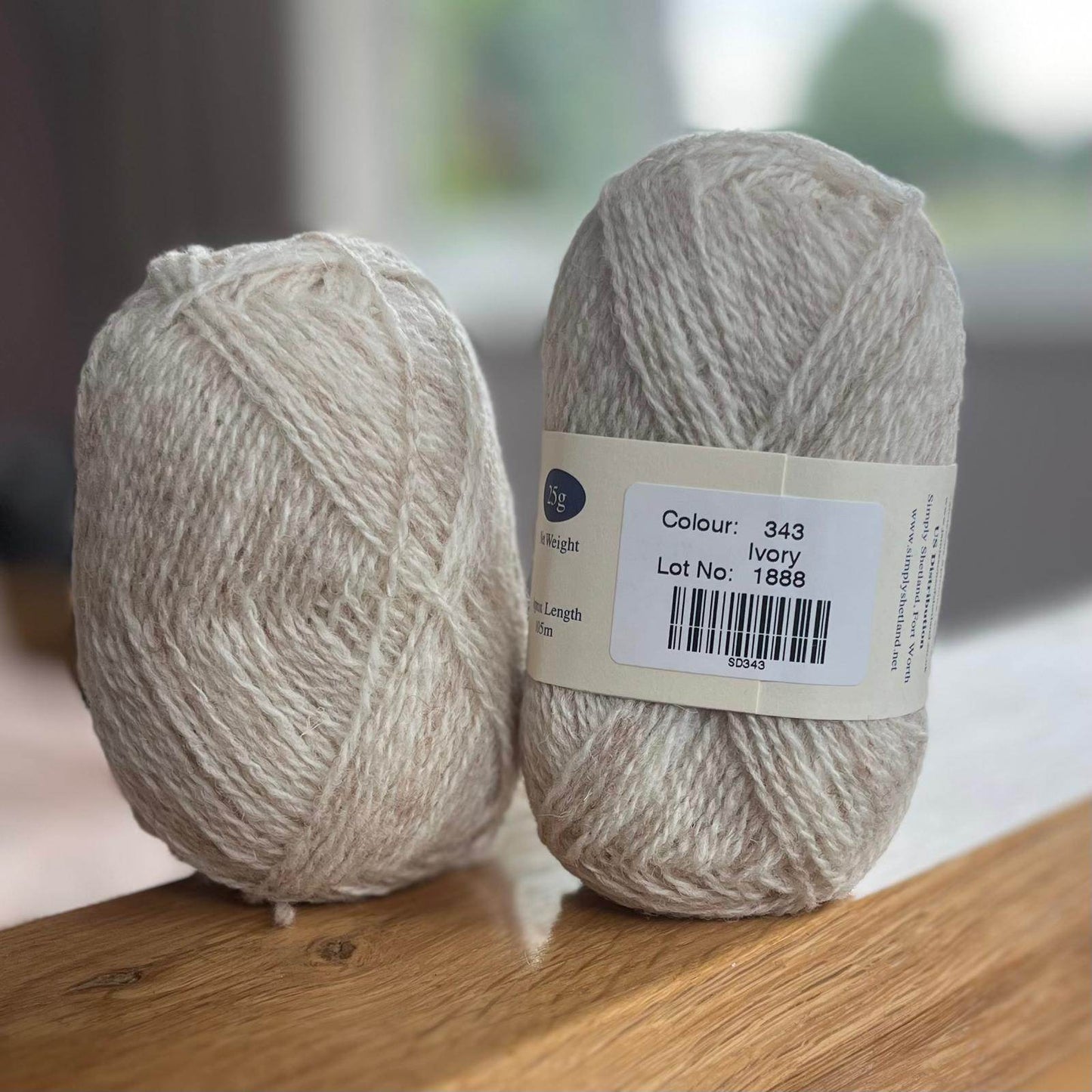 25g balls of Spindrift ivory