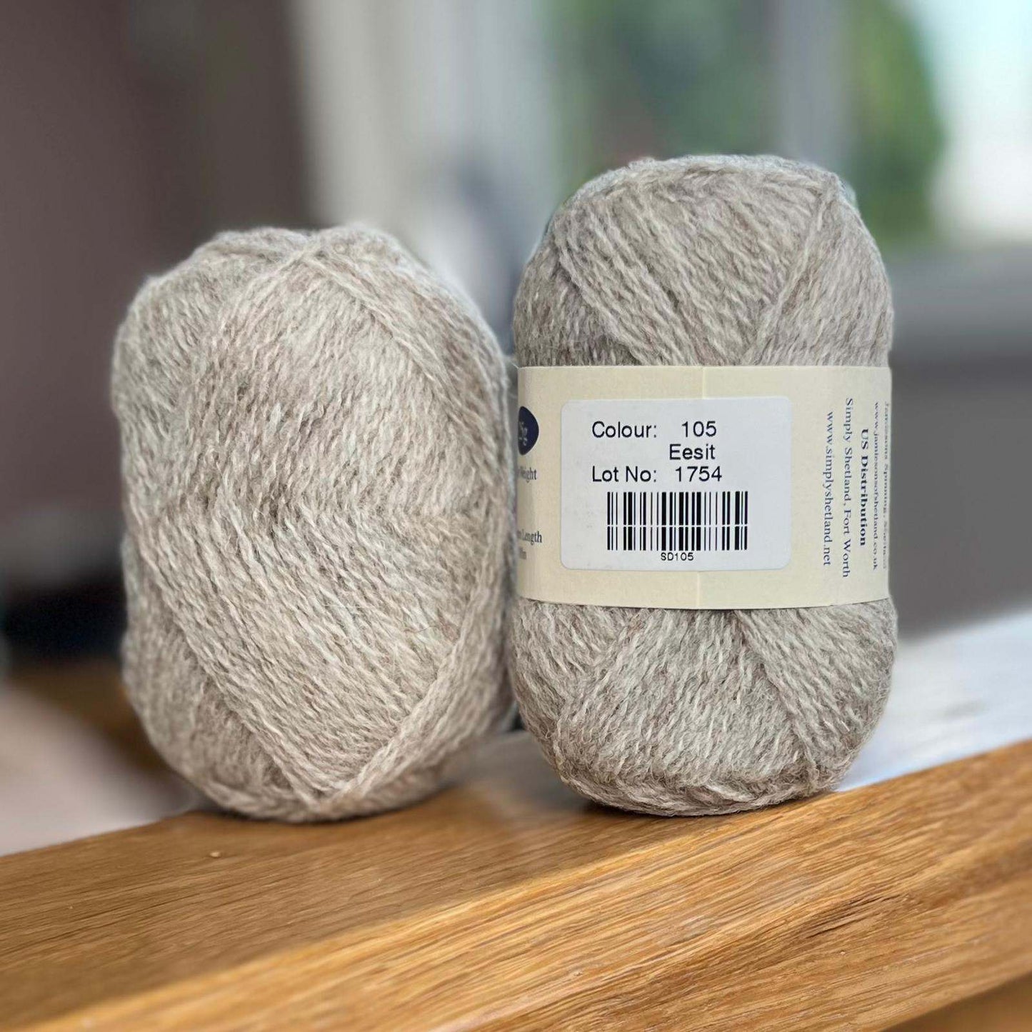 25g balls of Spindrift eesit