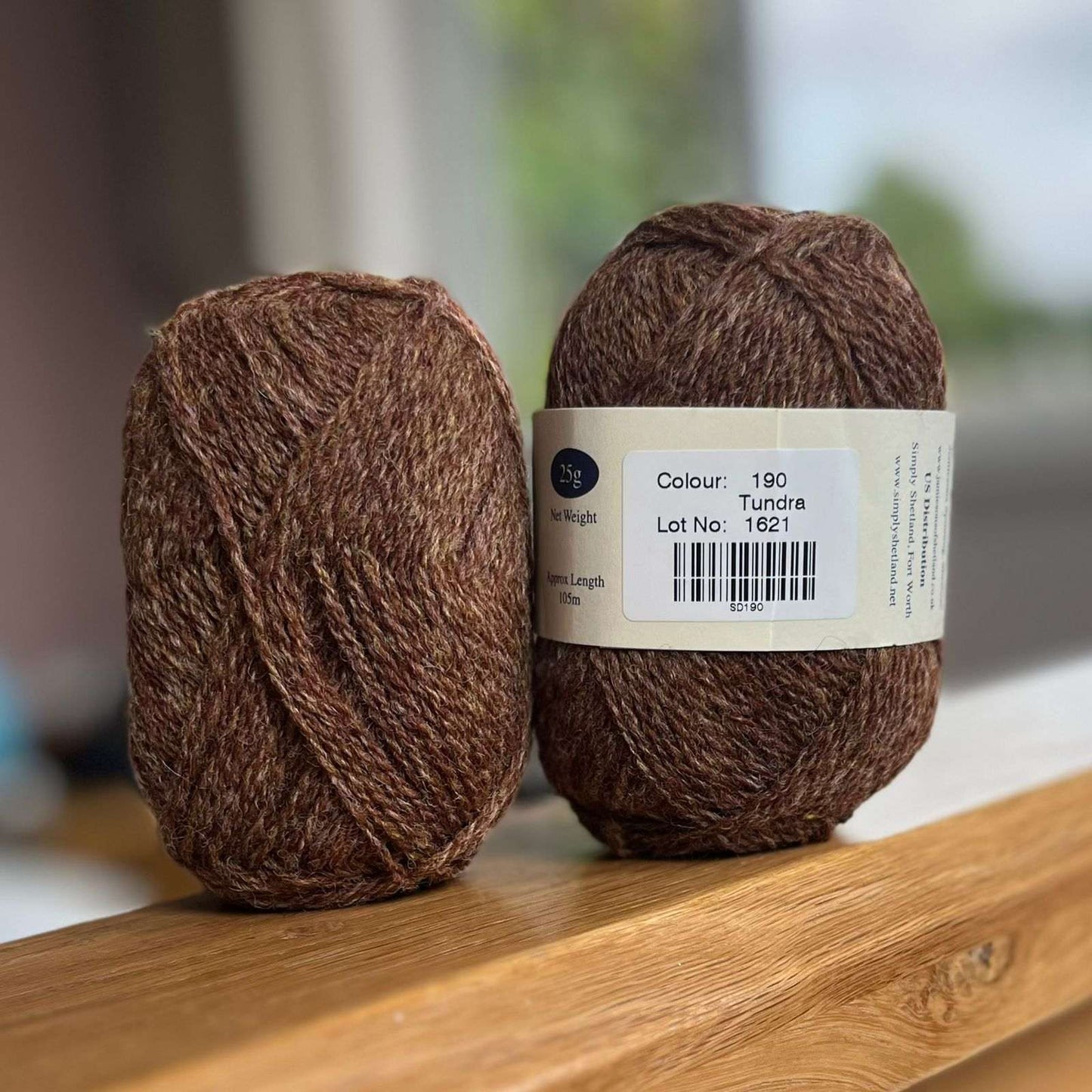 25g balls of Spindrift tundra