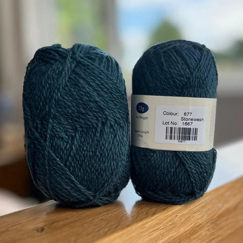 Jamieson's of Shetland Spindrift Blues
