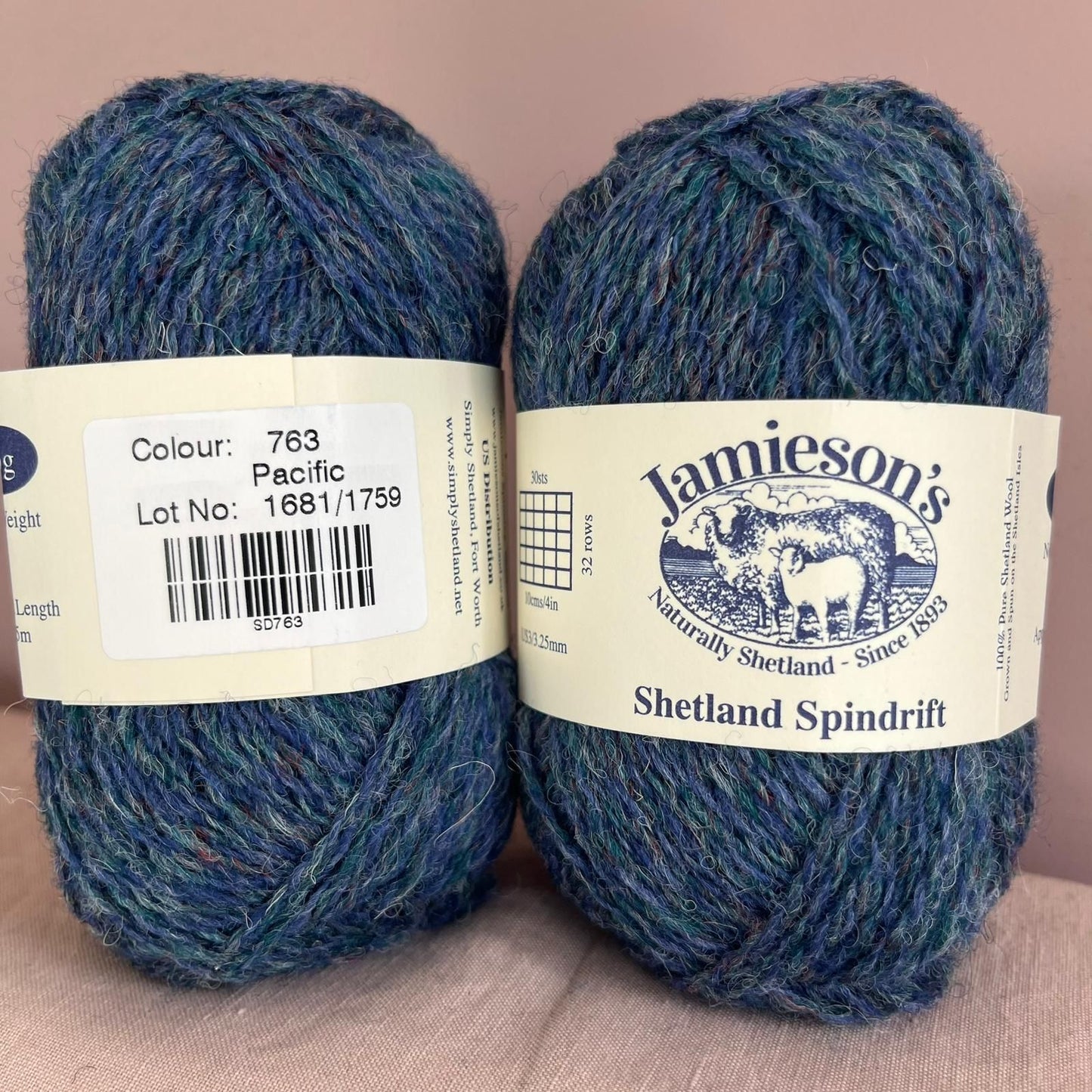 Jamieson's of Shetland Spindrift Blues