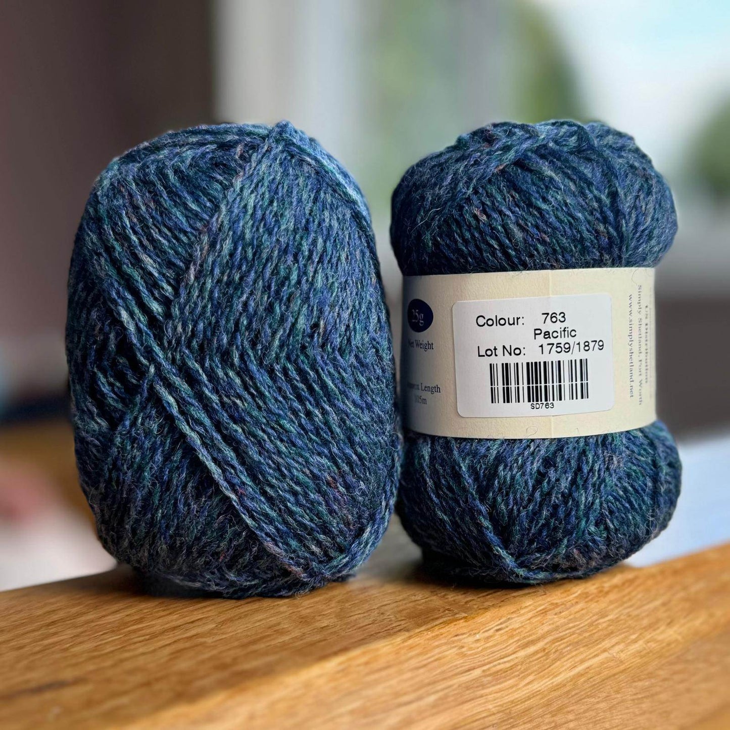Jamieson's of Shetland Spindrift Blues