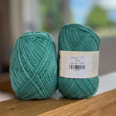 Jamieson's of Shetland Spindrift - Greens