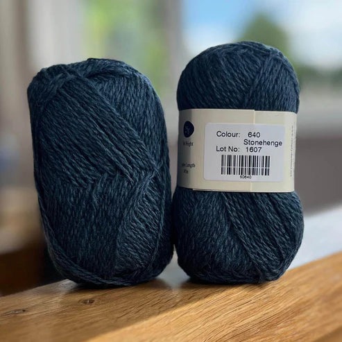 Jamieson's of Shetland Spindrift Blues