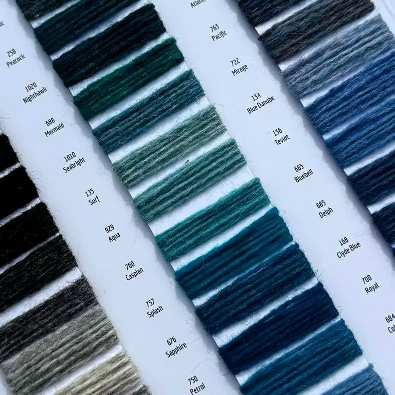 Jamieson's of Shetland Spindrift Shade Chart