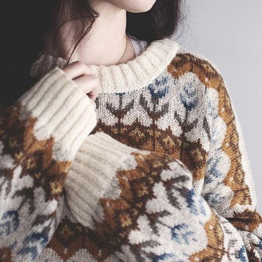 Iris Pullover by Trin-Annelie