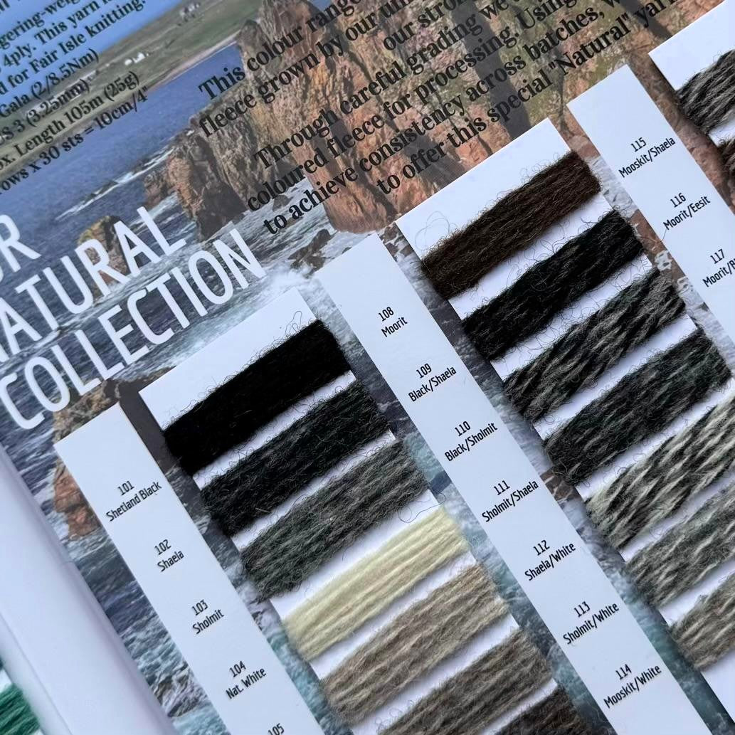 Jamieson's of Shetland Spindrift Shade Chart