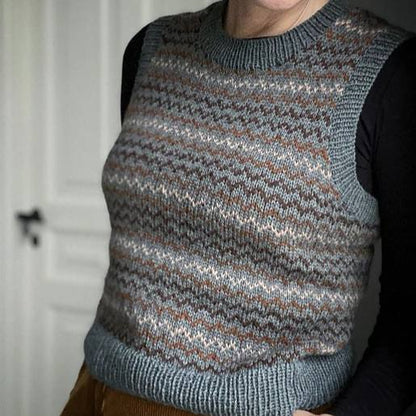Emilie Vest by Camilla Vad