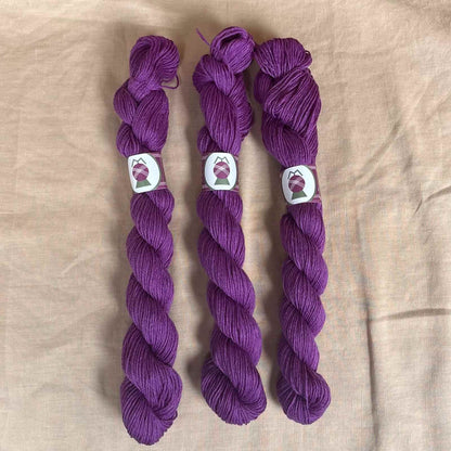 Wee County Yarns Kinross 4ply Mini Skeins