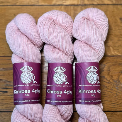 Wee County Yarns Kinross 4ply