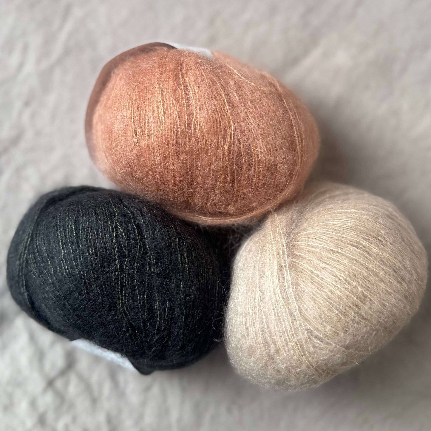 Llosa Shawl Knitting Kit