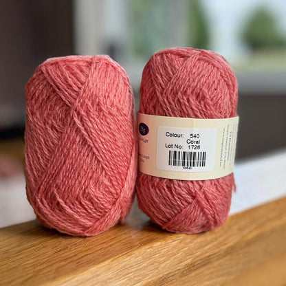 Jamieson's of Shetland Spindrift Pinks and Reds