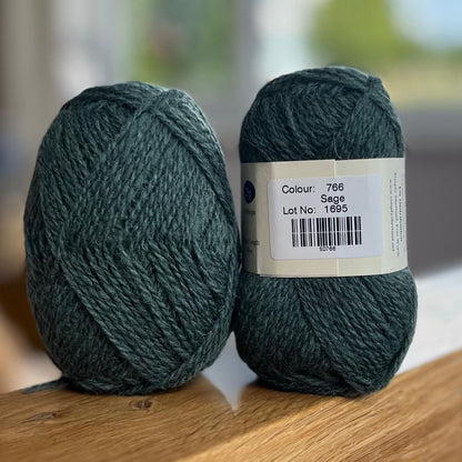 Jamieson's of Shetland Spindrift Blues