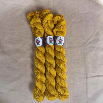Wee County Yarns Kinross 4ply Mini Skeins