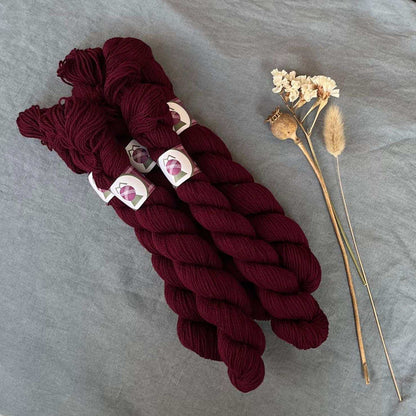Wee County Yarns Kinross 4ply Mini Skeins
