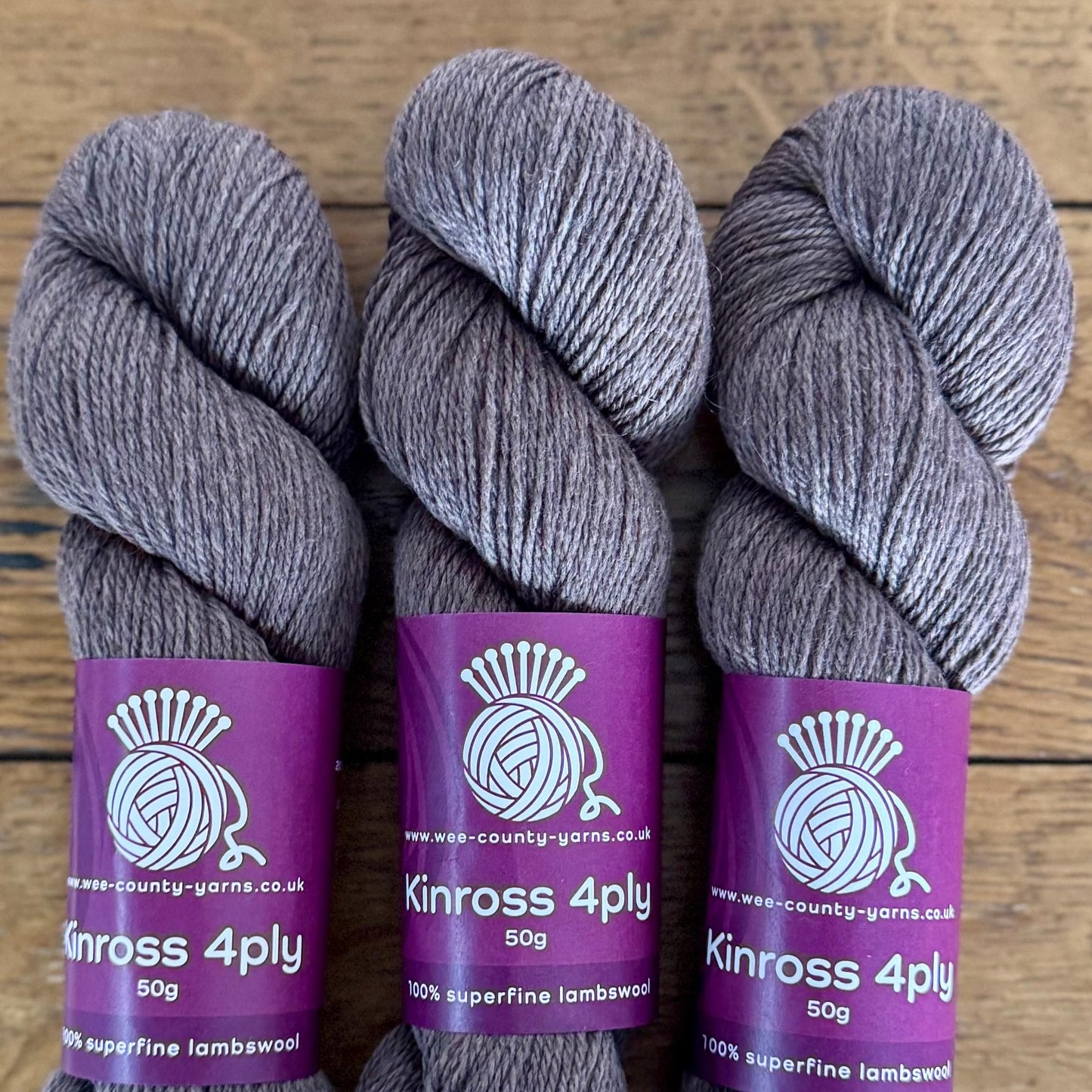 Wee County Yarns Kinross 4ply
