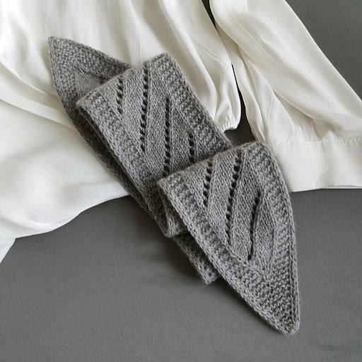 Elise Scarf by Susanne Müller